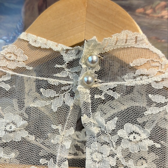 Super Elegant Vintage Wedding Gown Year 1982 With Separate Inner Dress Pompom - Picture 5 of 10